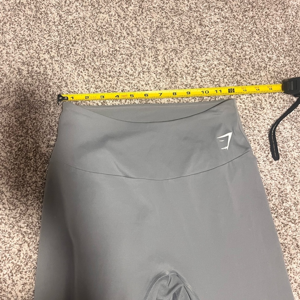 Gymshark Gray High-Waisted Leggings Size L | Stretch Athletic Workout Pants - Picture 6 of 8